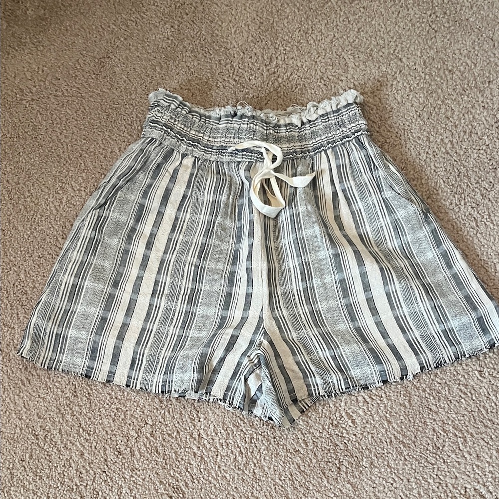 BKE High Waist Gray and White Striped Shorts